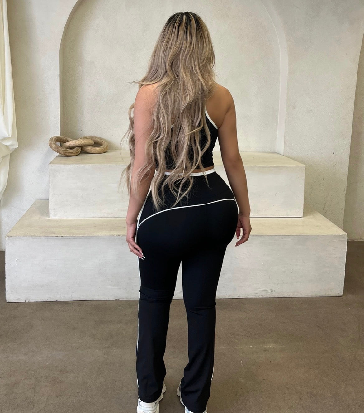 Betty 2 Piece(Black)